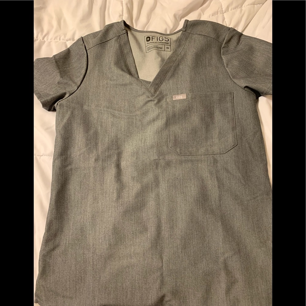 Figs gray scrub top